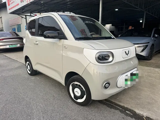 Wuling Hongguang Mini EV — Фото автомобиля 3
