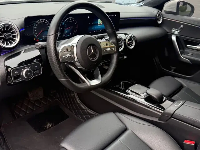 Mercedes-Benz A-Class — Фото автомобиля 4