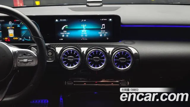 Mercedes-Benz A-Class W177 — Фото автомобиля 13