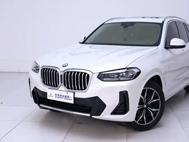 BMW X3 — Фото автомобиля 3