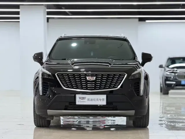 Cadillac XT4 — Фото автомобиля 2