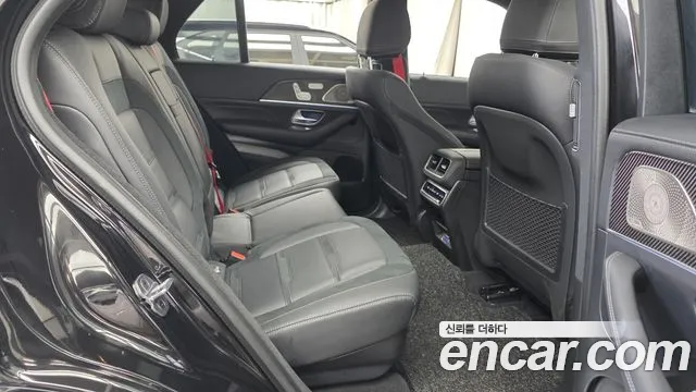 Mercedes-Benz GLE-Class — Фото автомобиля 9