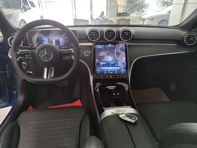 Mercedes-Benz C-Class — Фото автомобиля 9
