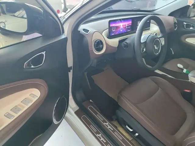 Wuling Bingo — Фото автомобиля 15