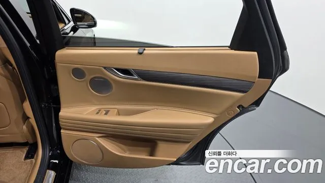 Genesis G80 RG3 — Фото автомобиля 14