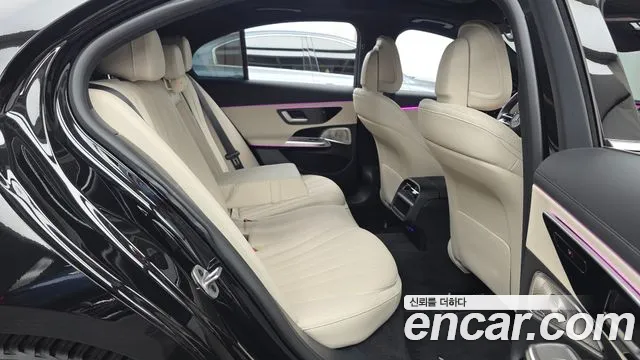 Mercedes-Benz E-Class W214 — Фото автомобиля 18