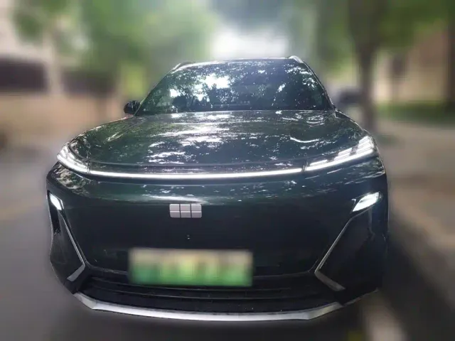 Geely Galaxy Starship 7 EM-i — Фото автомобиля 2