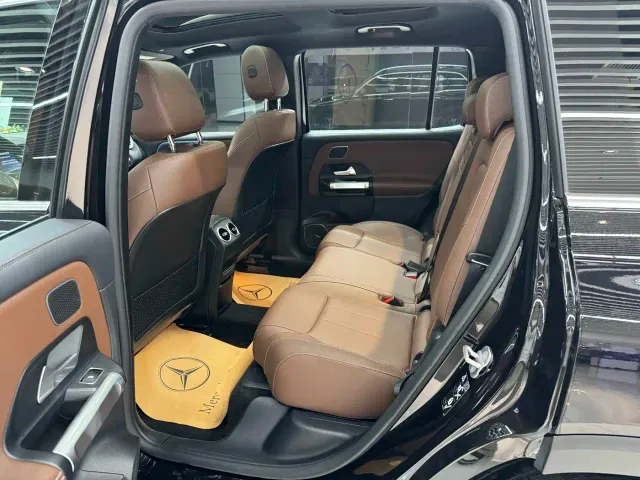 Mercedes-Benz EQB — Фото автомобиля 10