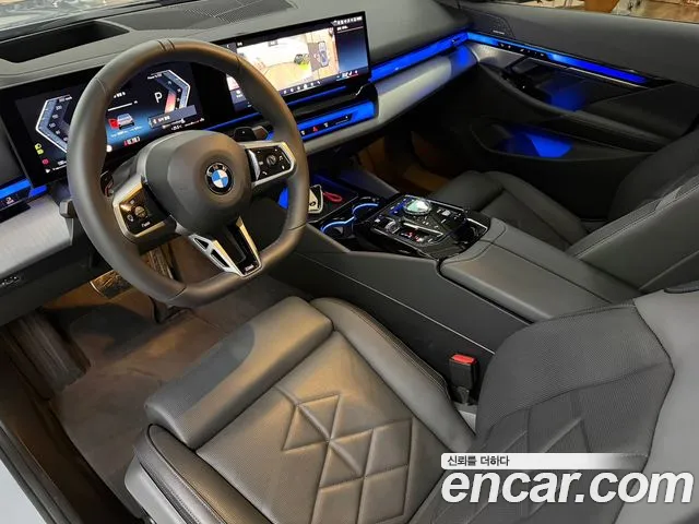 BMW 5 Series G60 — Фото автомобиля 13