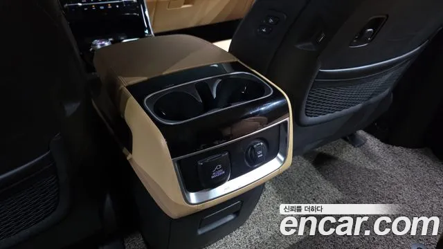 Kia Canival Carnival 4 поколение Бензин 9 мест Signature — Фото автомобиля 28