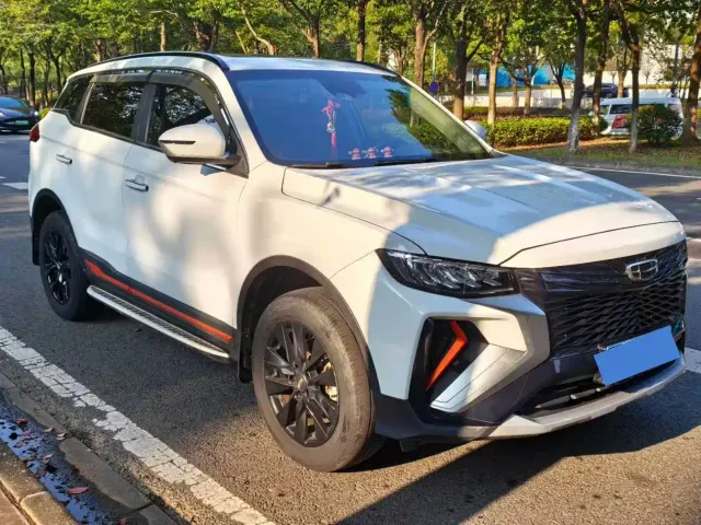 Geely Boyue — Фото автомобиля 3