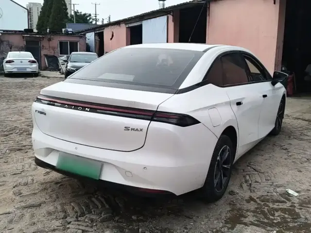 Aion AION S MAX 2025 70 Stellar Edition 53.7kWh — Фото автомобиля 6