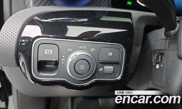 Mercedes-Benz A-Class W177 — Фото автомобиля 27