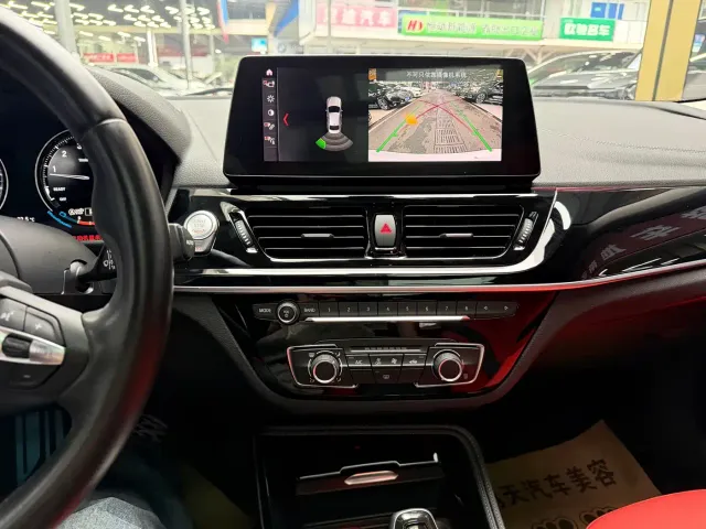BMW 1 Series — Фото автомобиля 8