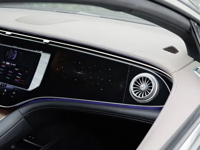 Mercedes-Benz EQS — Фото автомобиля 11
