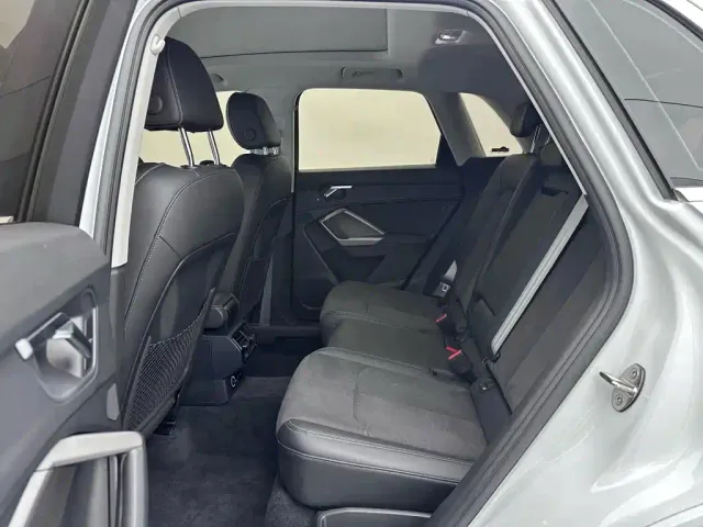 Audi Q3 — Фото автомобиля 14
