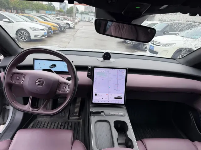Nio ET5 Touring — Фото автомобиля 10