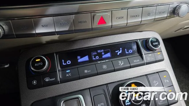 Hyundai Palisade Palisade Бензин 3.8 4WD — Фото автомобиля 28