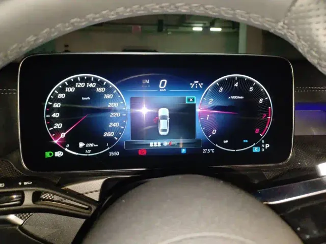 Mercedes-Benz C-Class — Фото автомобиля 12