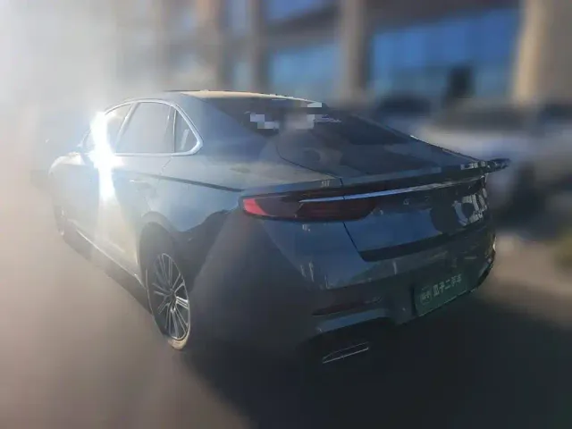 Geely Xingrui — Фото автомобиля 4