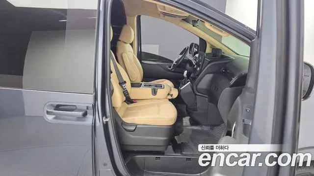 Hyundai Staria Staria Карго 3 места — Фото автомобиля 11
