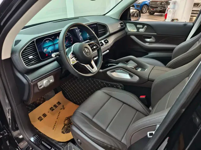 Mercedes-Benz GLE-Class — Фото автомобиля 21