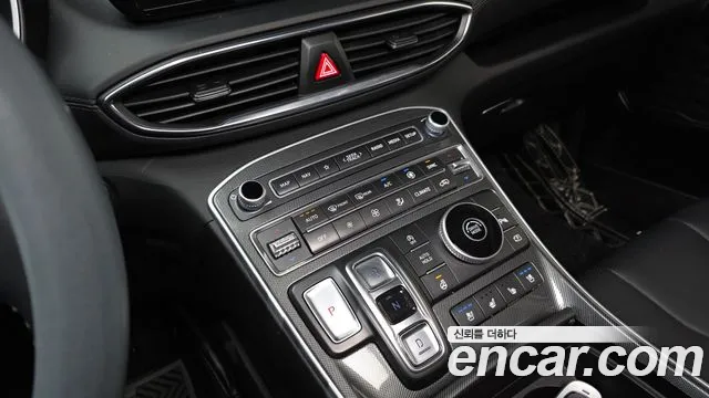 Hyundai Santafe Новый Santa Fe Дизель 2.2 2WD — Фото автомобиля 9