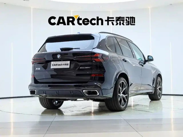 BMW X5 — Фото автомобиля 3