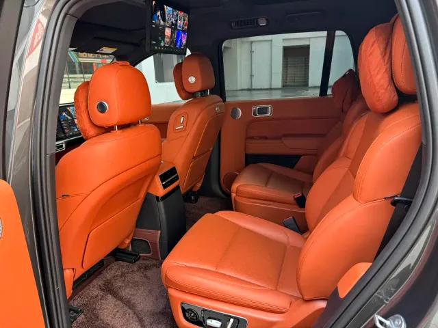 Li Auto L9 — Фото автомобиля 5