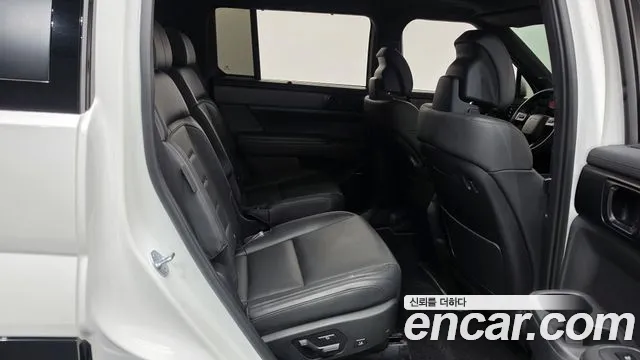 Hyundai Santafe Santa Fe (MX5) Бензин 2.5T 2WD — Фото автомобиля 11