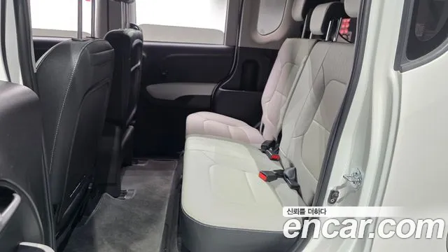 Kia RAY Новый Kia Ray Signature — Фото автомобиля 11