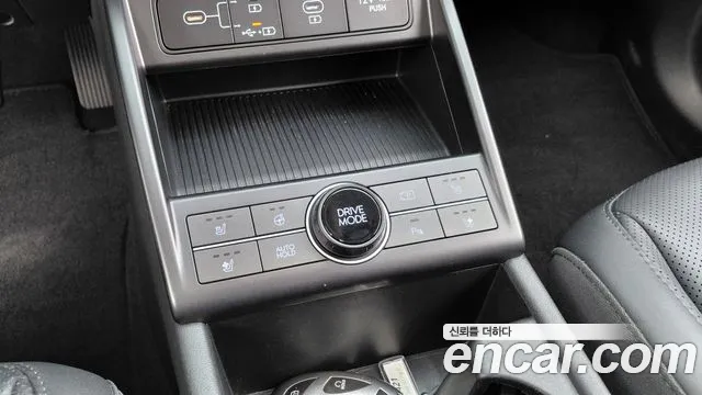 Hyundai Kona Kona (SX2) Бензин 1.6 турбо 2WD — Фото автомобиля 17