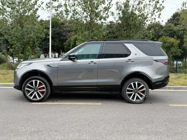 Land Rover Discovery — Фото автомобиля 7