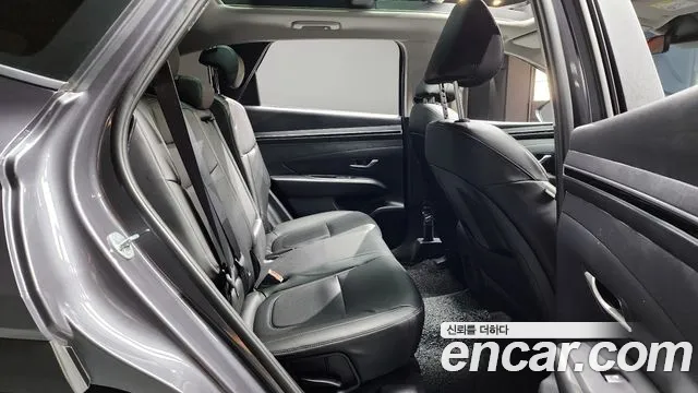 Hyundai Tucson Tucson (NX4) Бензин 1.6 Turbo 4WD — Фото автомобиля 12