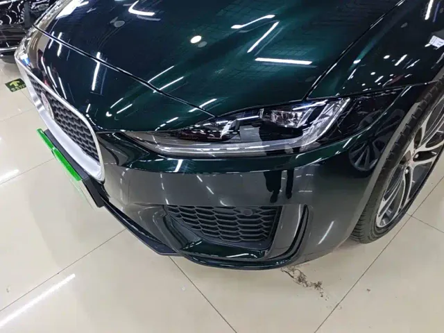 Jaguar XEL — Фото автомобиля 23