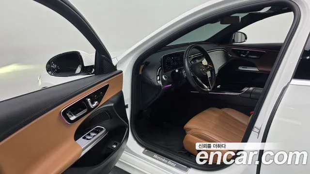 Mercedes-Benz E-Class W214 — Фото автомобиля 10