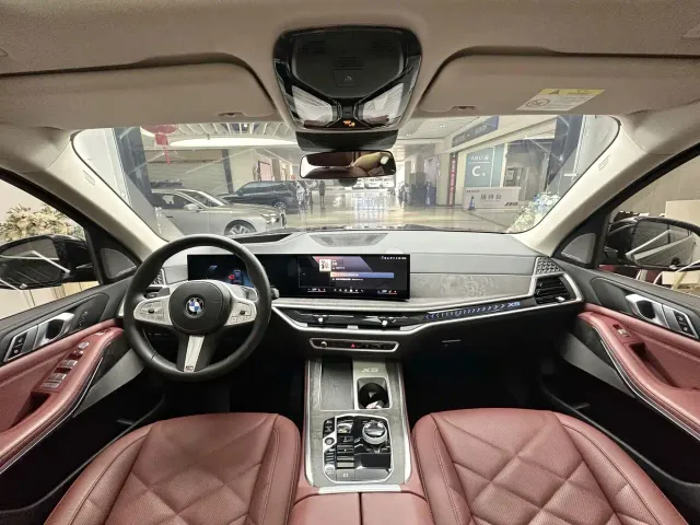 BMW X5 — Фото автомобиля 10