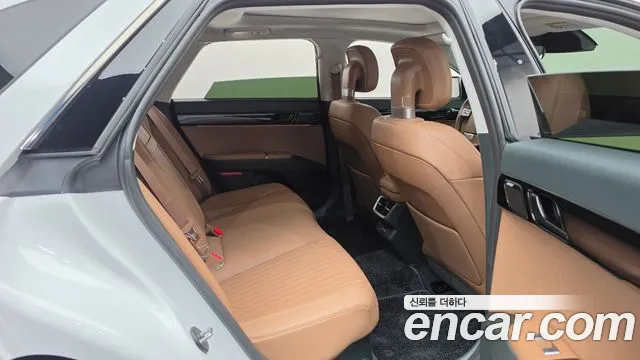 Hyundai Grandeur — Фото автомобиля 10