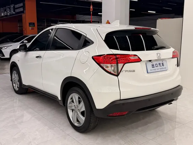 Honda Vezel — Фото автомобиля 4