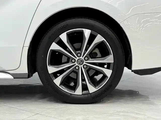 Toyota Granvia — Фото автомобиля 9
