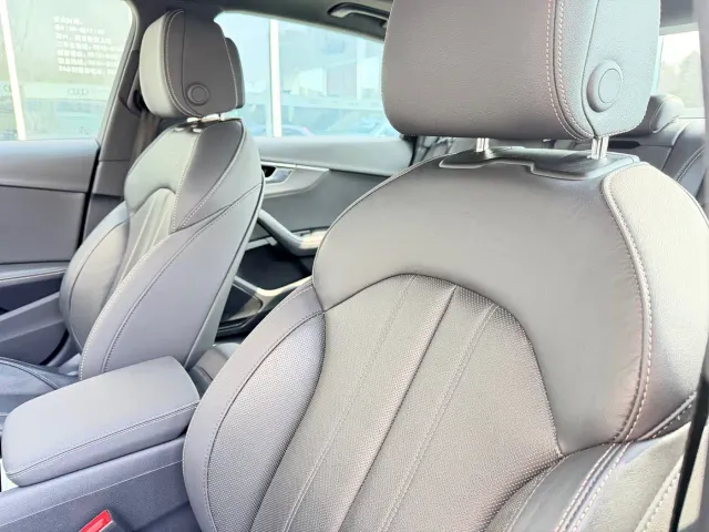 Audi A4L — Фото автомобиля 7