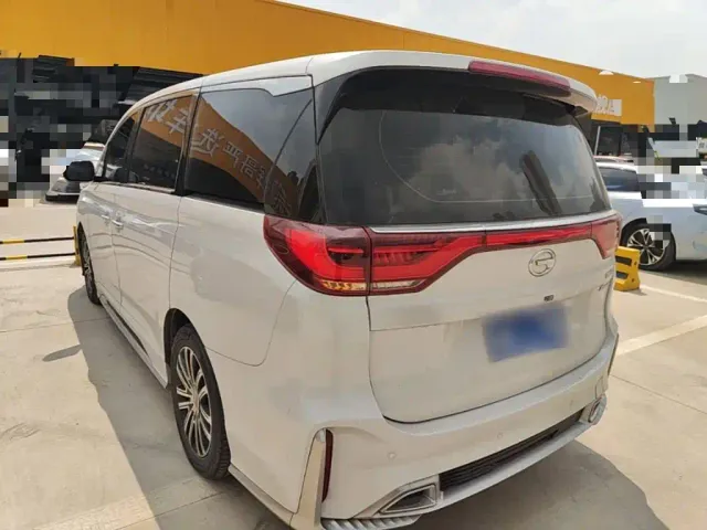 GAC Trumpchi M8 — Фото автомобиля 4