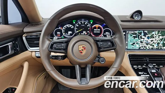 Porsche Panamera — Фото автомобиля 11