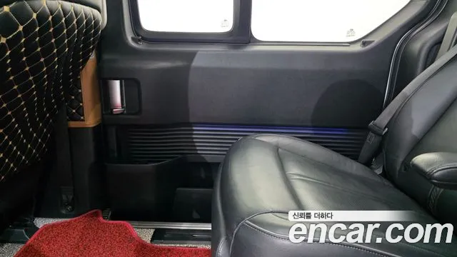 Hyundai Staria Staria L3.5 Lounge 7 мест — Фото автомобиля 23