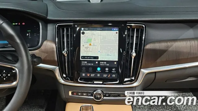 Volvo S90 — Фото автомобиля 19