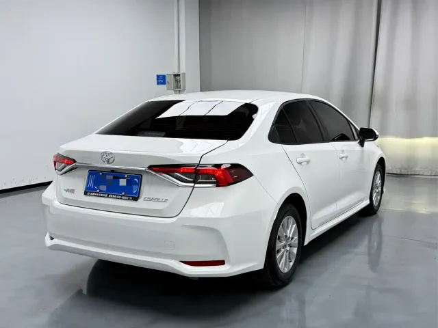 Toyota Corolla — Фото автомобиля 17