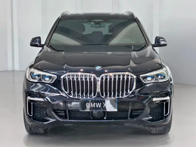 BMW X5 — Фото автомобиля 2
