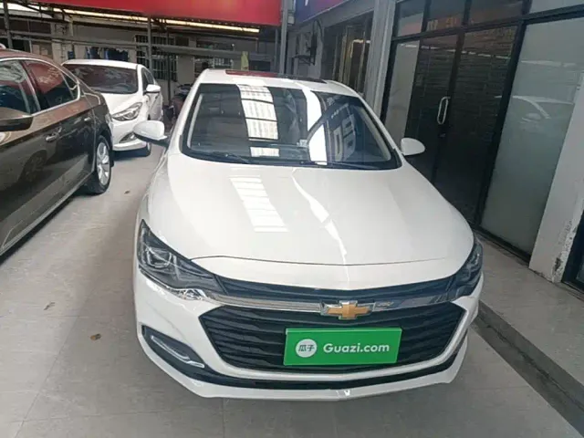 Chevrolet Monza — Фото автомобиля 2
