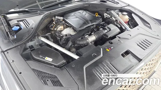 Genesis GV70 — Фото автомобиля 6