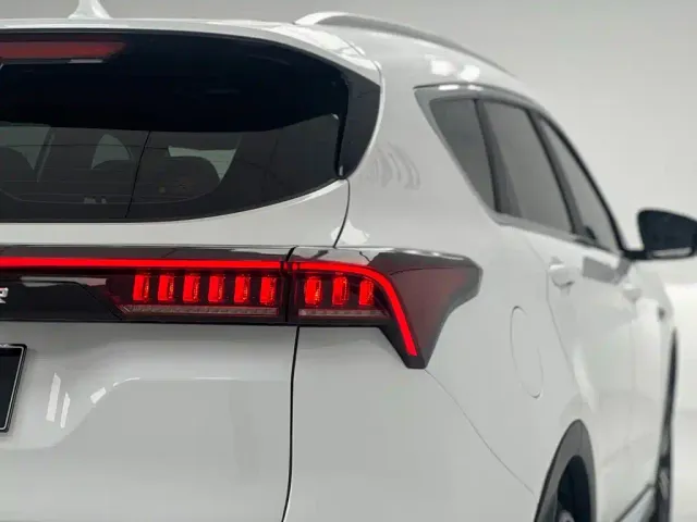 Jetour X70 Plus — Фото автомобиля 10